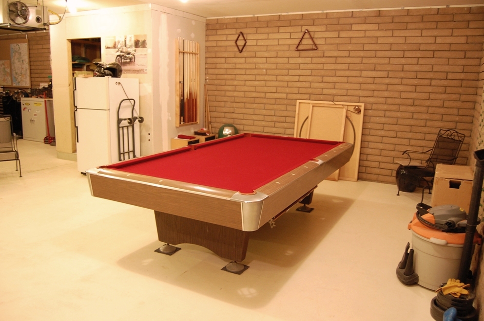 poolt1.JPG